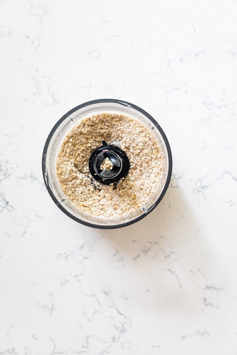 oats in food processor